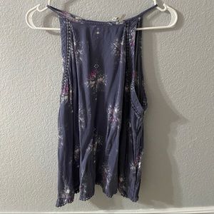 purple tank with print